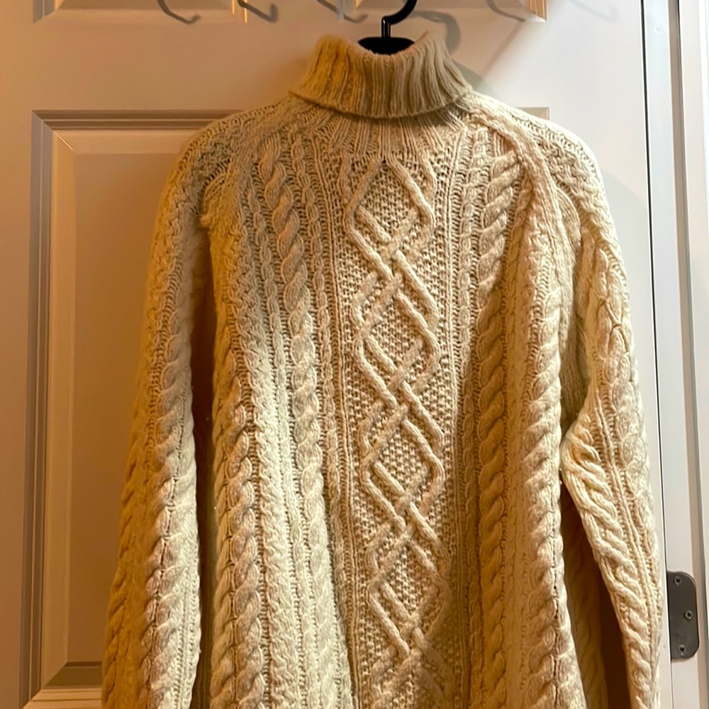 J Crew Wool/Cashmere Turtleneck Classic